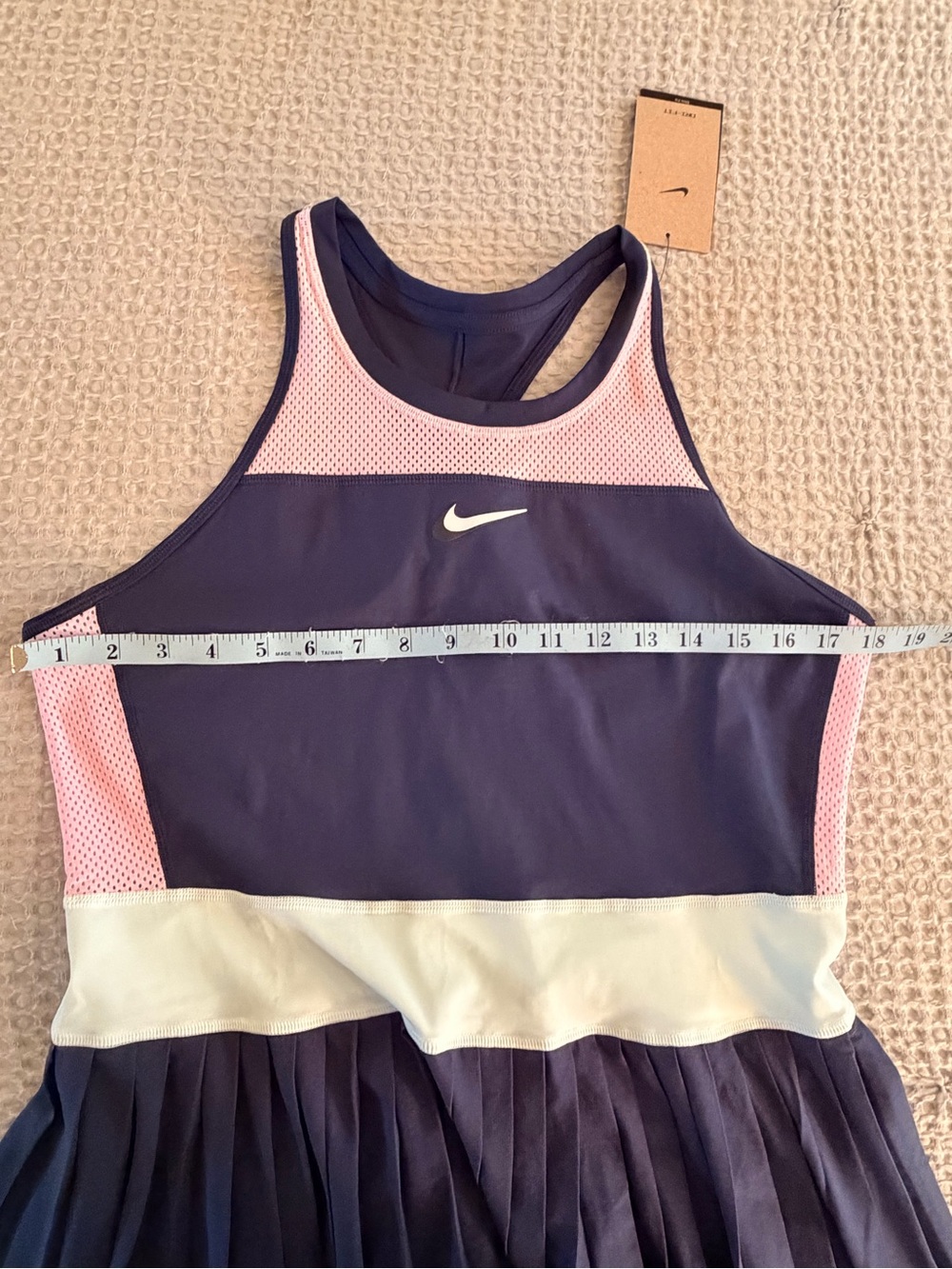 NWT Nike Ladies Athletic Tennis Dress - Picture 6 of 7